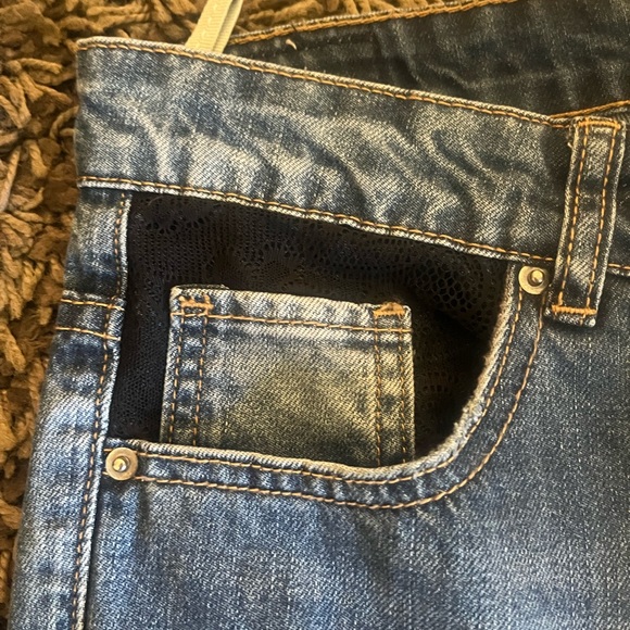 SH denim Capri jeans - Picture 5 of 10